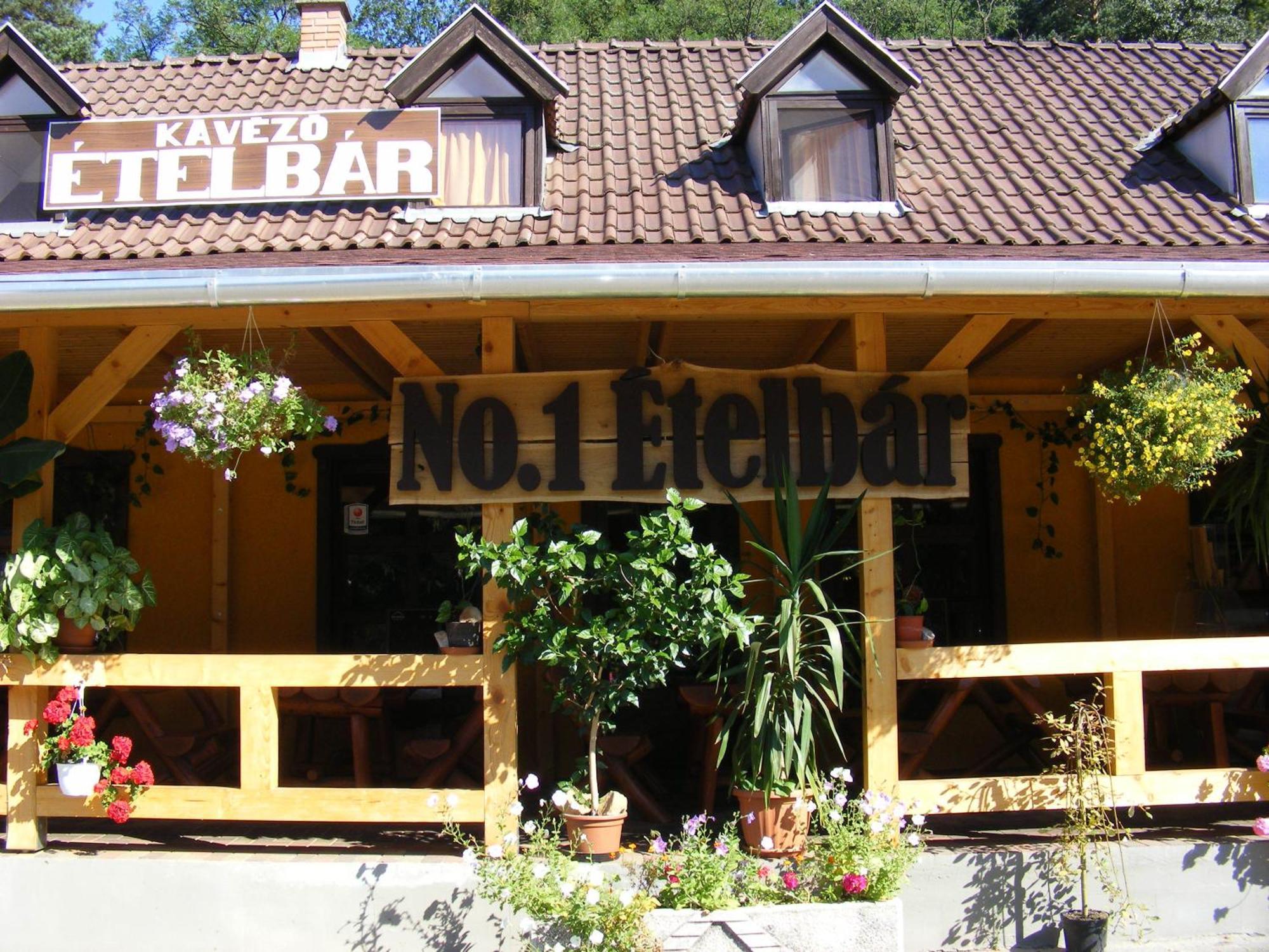 No1 Vendeghaz Hotel Parád Exterior photo